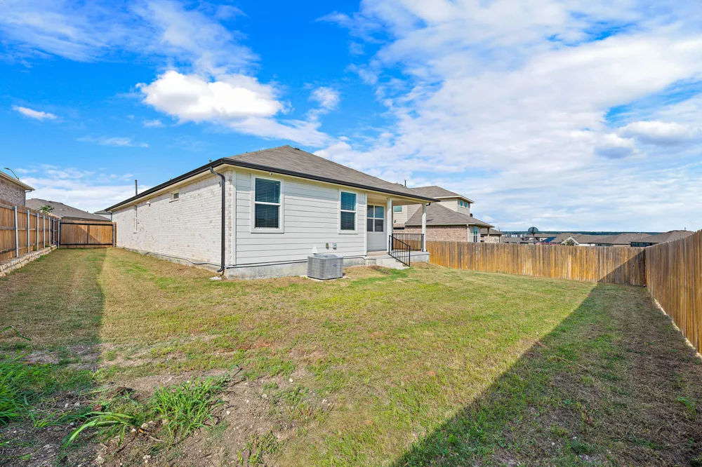 142 Solitude Drive San Marcos, TX 78666