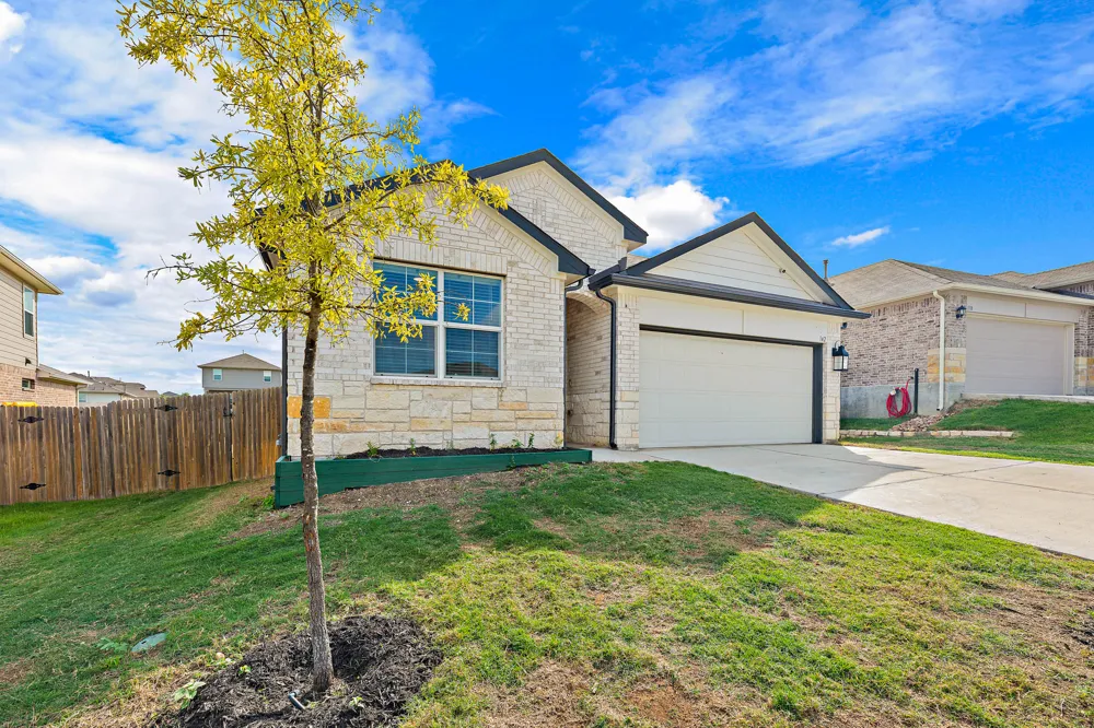 142 Solitude Drive San Marcos, TX 78666