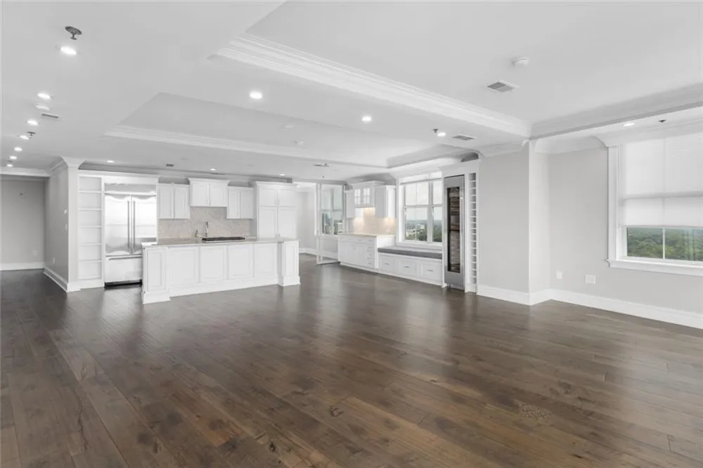 2881 Peachtree Road NE #2103 Atlanta, GA 30305