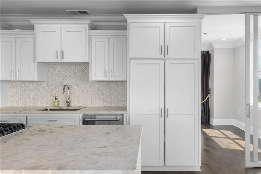 2881 Peachtree Road NE #2103 Atlanta, GA 30305