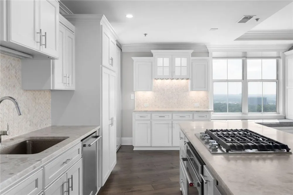 2881 Peachtree Road NE #2103 Atlanta, GA 30305