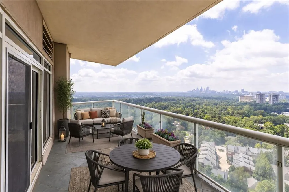2881 Peachtree Road NE #2103 Atlanta, GA 30305