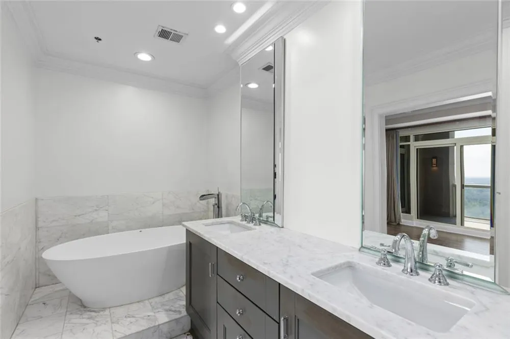 2881 Peachtree Road NE #2103 Atlanta, GA 30305