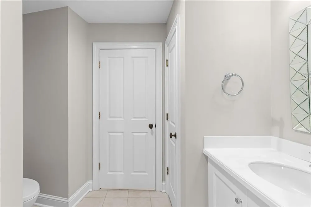 2881 Peachtree Road NE #2103 Atlanta, GA 30305