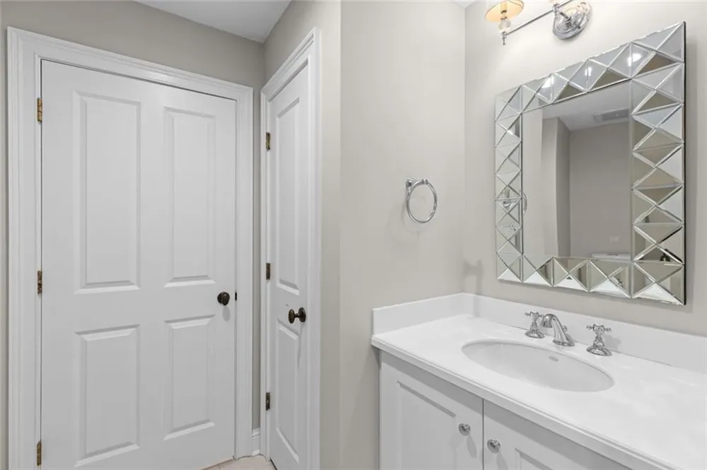 2881 Peachtree Road NE #2103 Atlanta, GA 30305