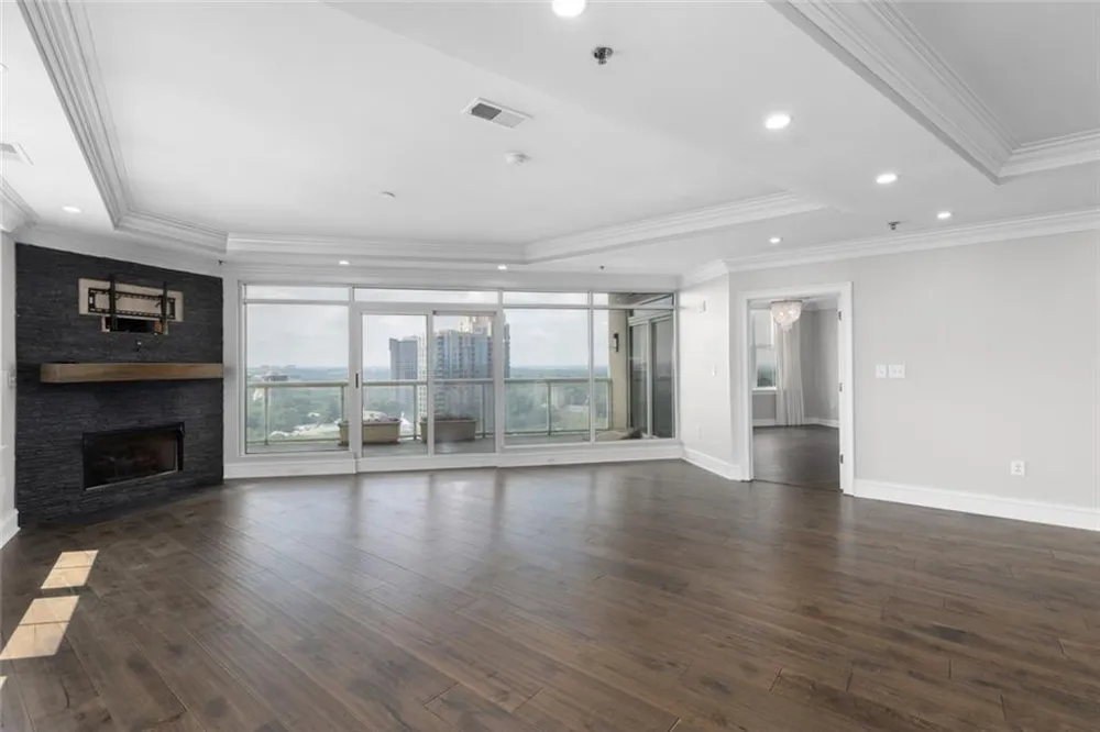 2881 Peachtree Road NE #2103 Atlanta, GA 30305