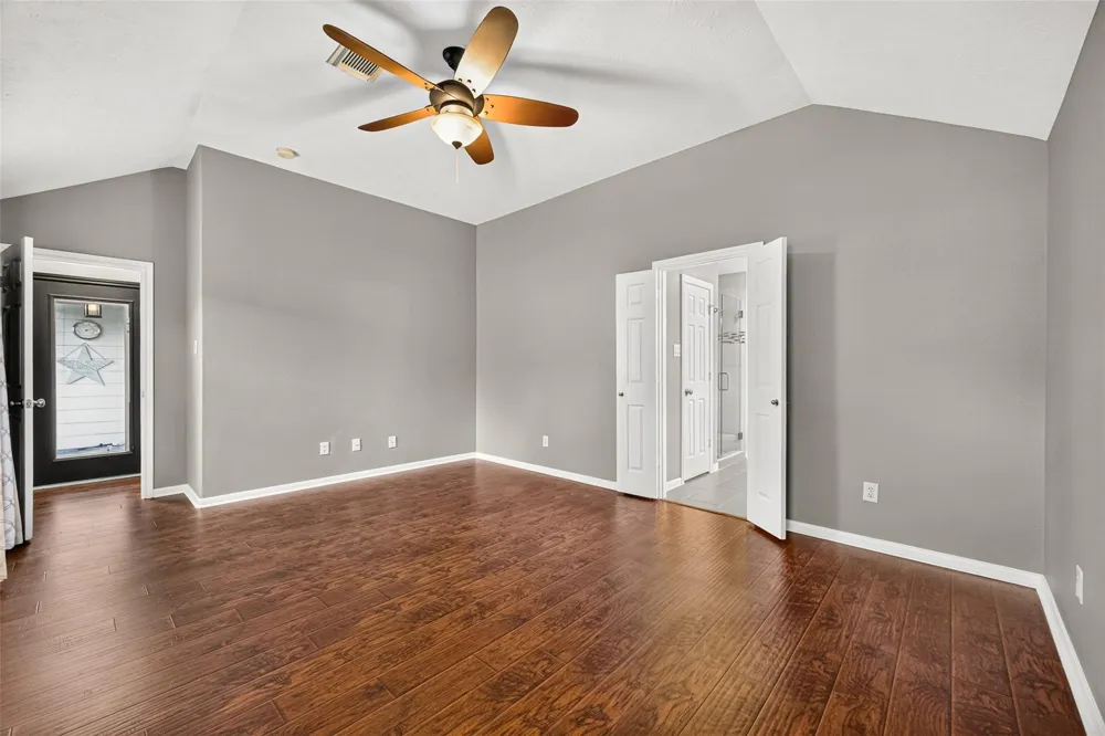 17814 White Tail Court Houston, TX 77084