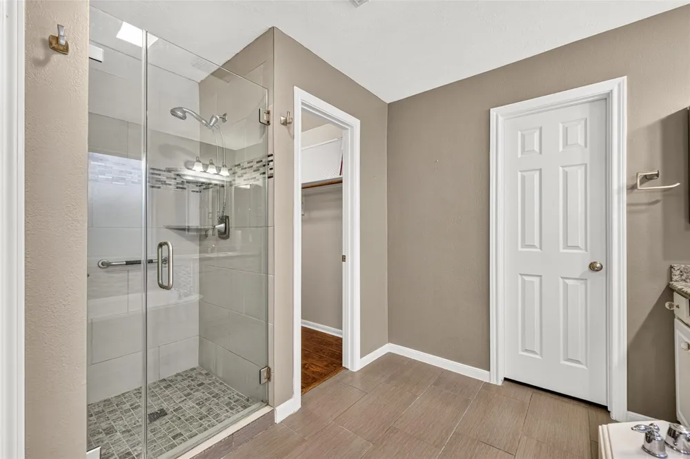 17814 White Tail Court Houston, TX 77084
