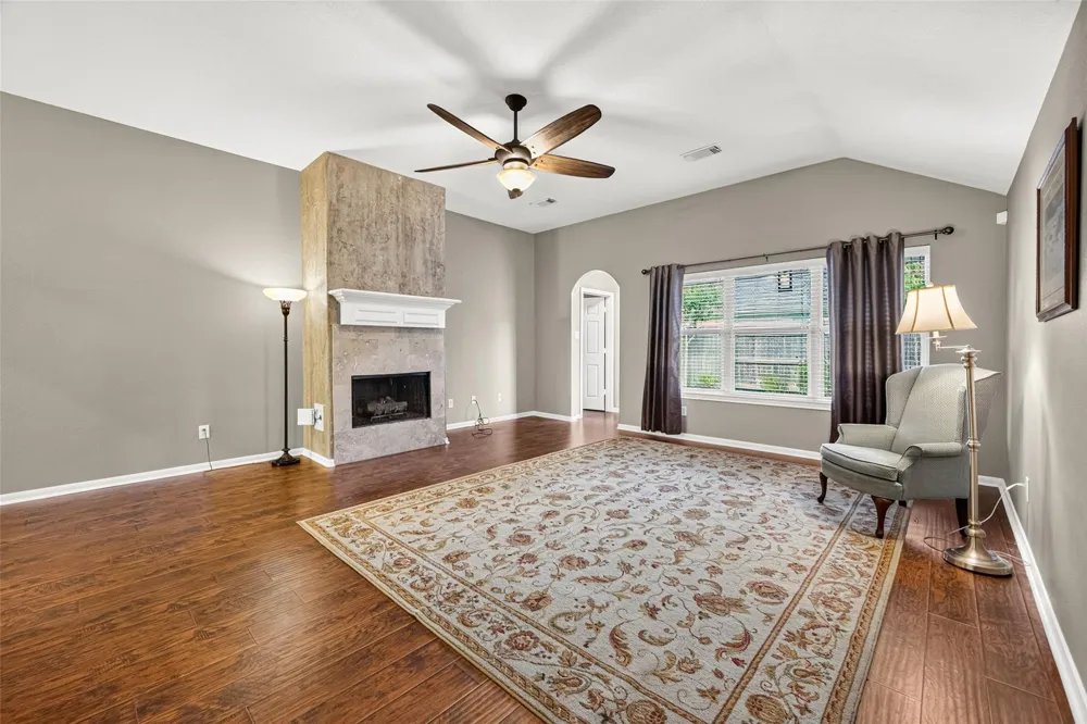17814 White Tail Court Houston, TX 77084