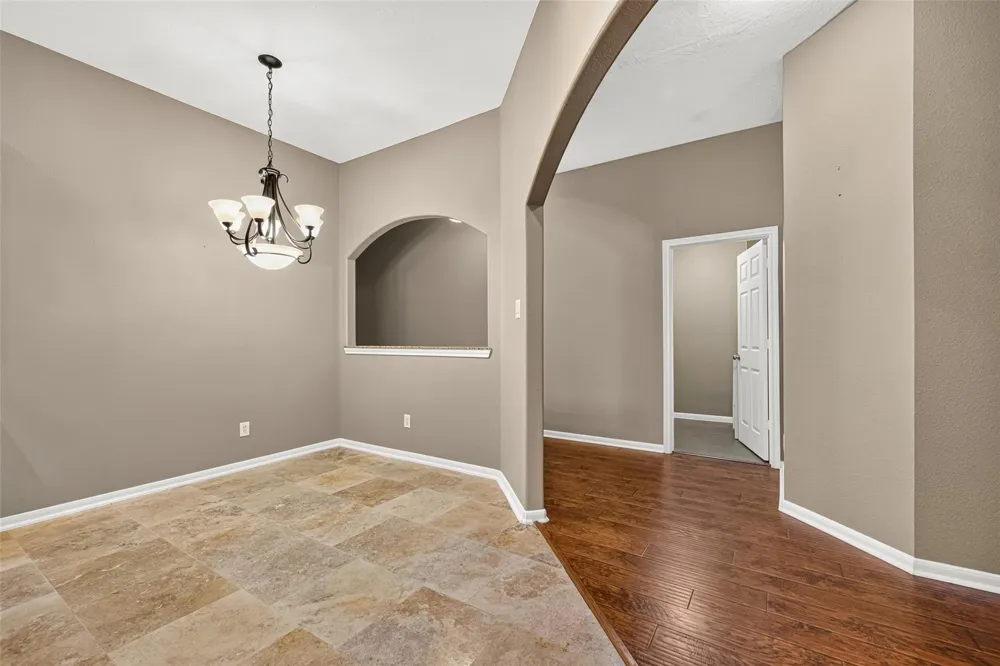 17814 White Tail Court Houston, TX 77084