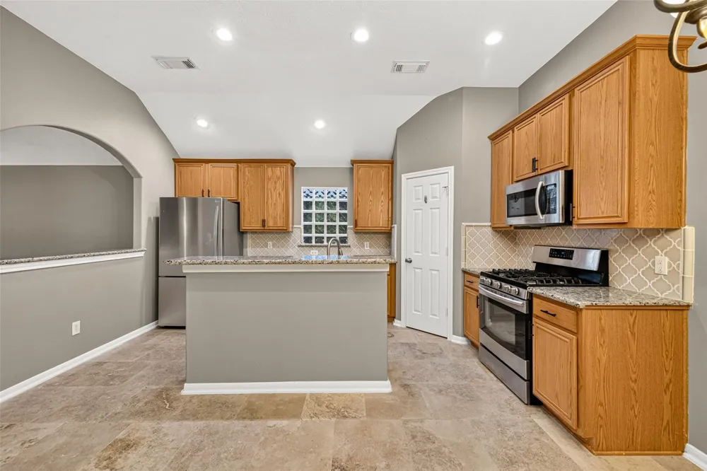 17814 White Tail Court Houston, TX 77084