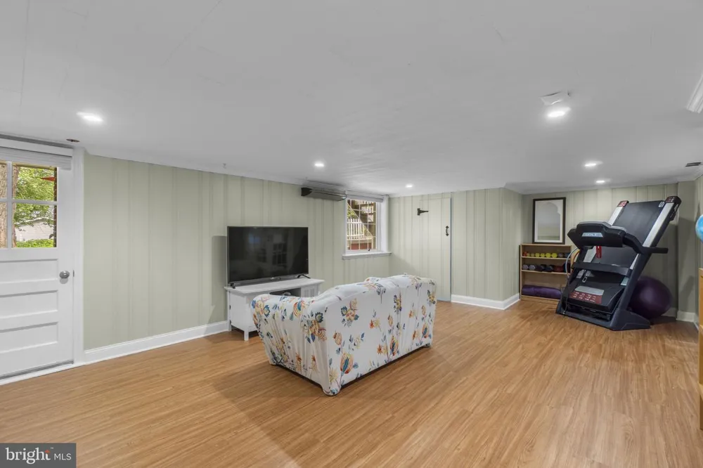 7424 GAITHER ROAD Sykesville, MD 21784