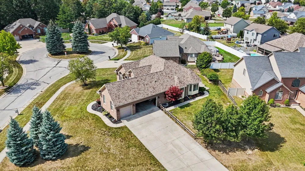 5172 Applewood Lane Monroe, MI 48161