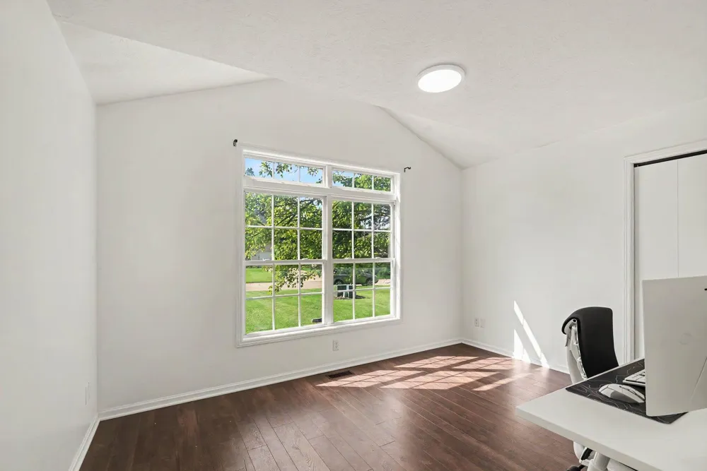 571 Pine Water Way Holland, MI 49424