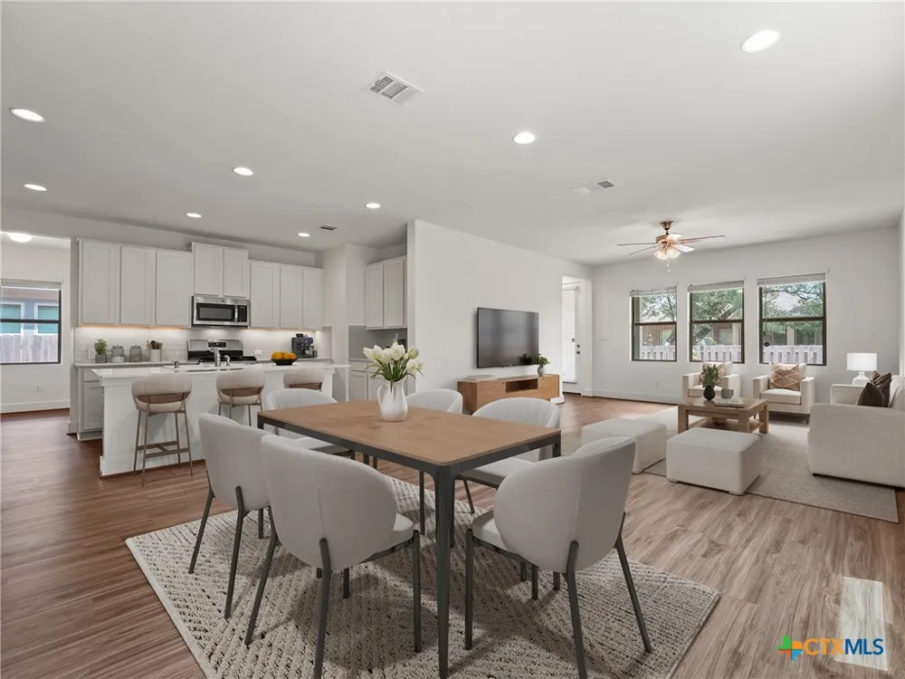 604 Golden Glory Road Leander, TX 78641