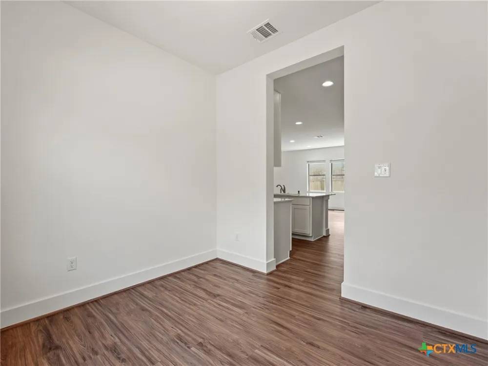 604 Golden Glory Road Leander, TX 78641