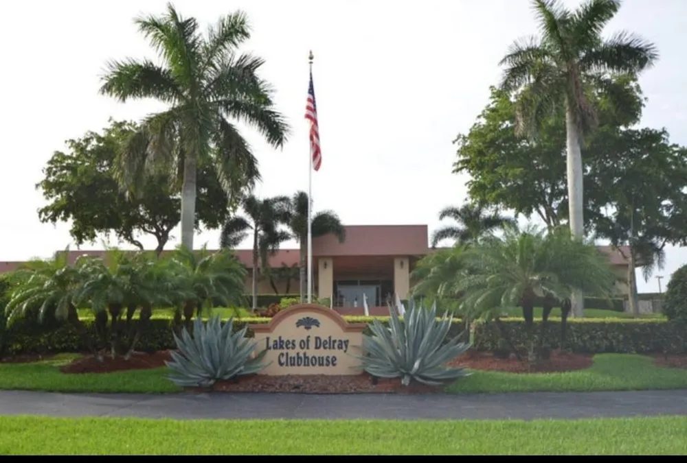 5574 Witney Drive #206 Delray Beach, FL 33484