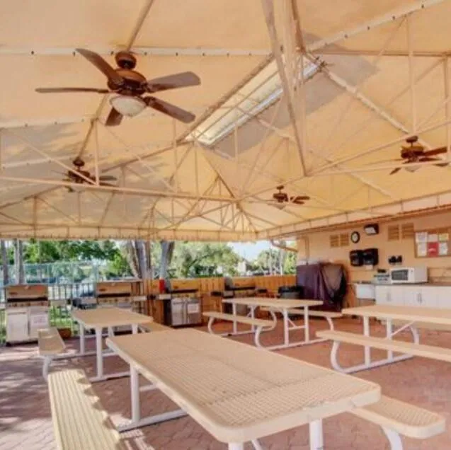 5574 Witney Drive #206 Delray Beach, FL 33484