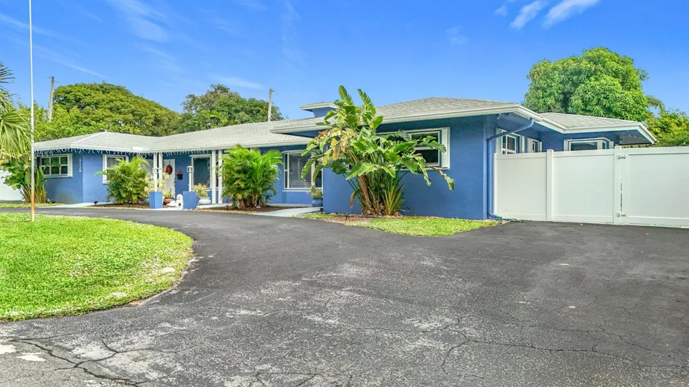 4516 NE 21st Lane Fort Lauderdale, FL 33308