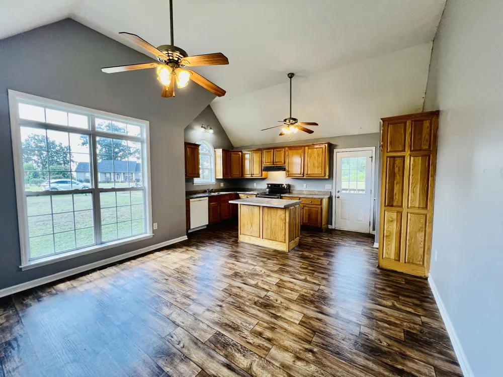 33 Long Meadow Dr Fayetteville, TN 37334