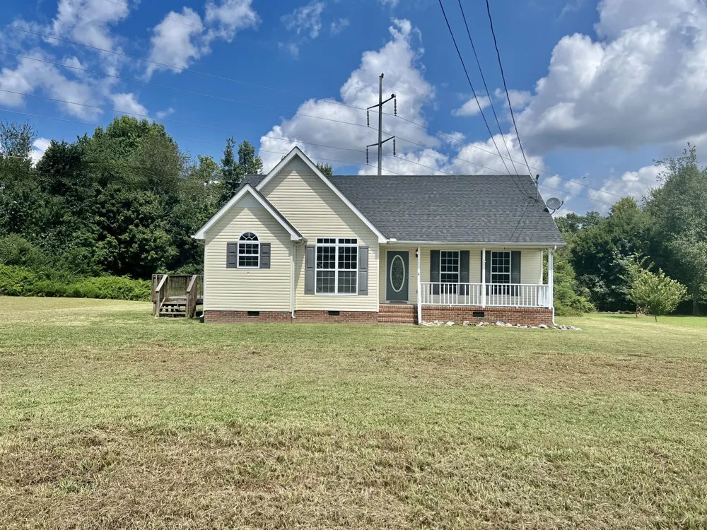 33 Long Meadow Dr Fayetteville, TN 37334