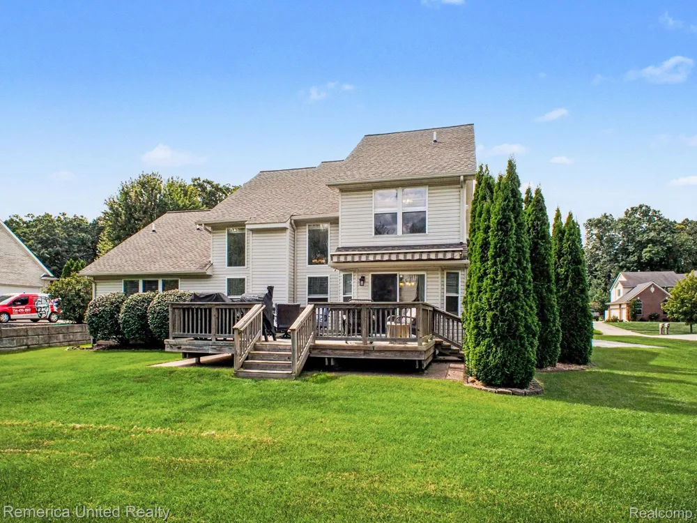 1532 Andover Boulevard Hartland Township, MI 48843