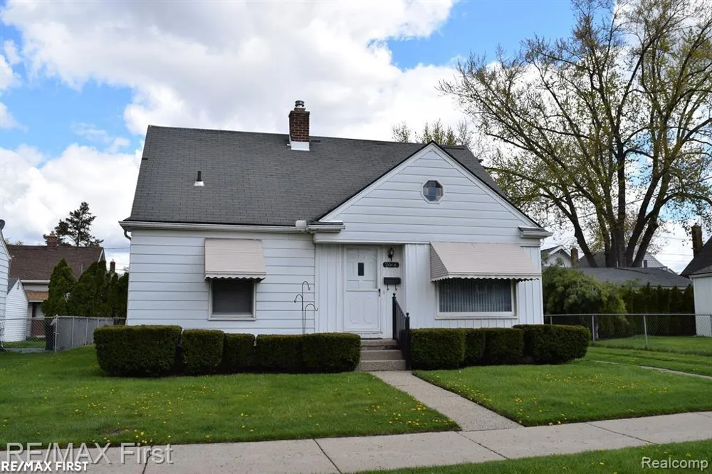 2666 Catalpa Drive Berkley City, MI 48072