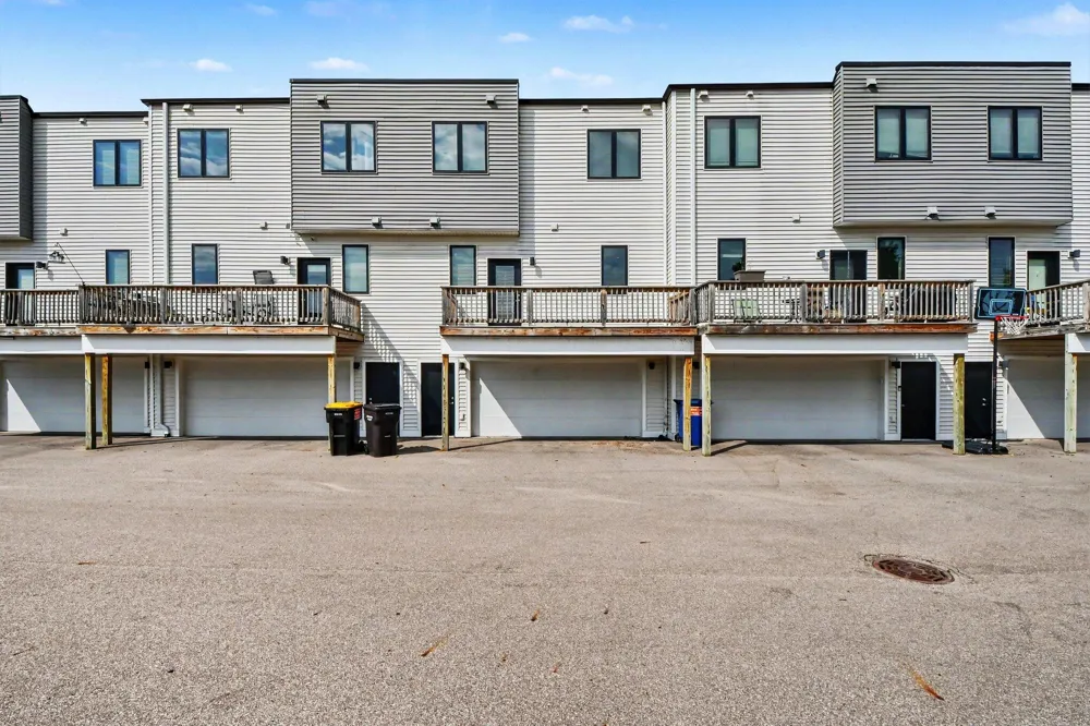 6018 Port View Drive SE Caledonia Township, MI 49512