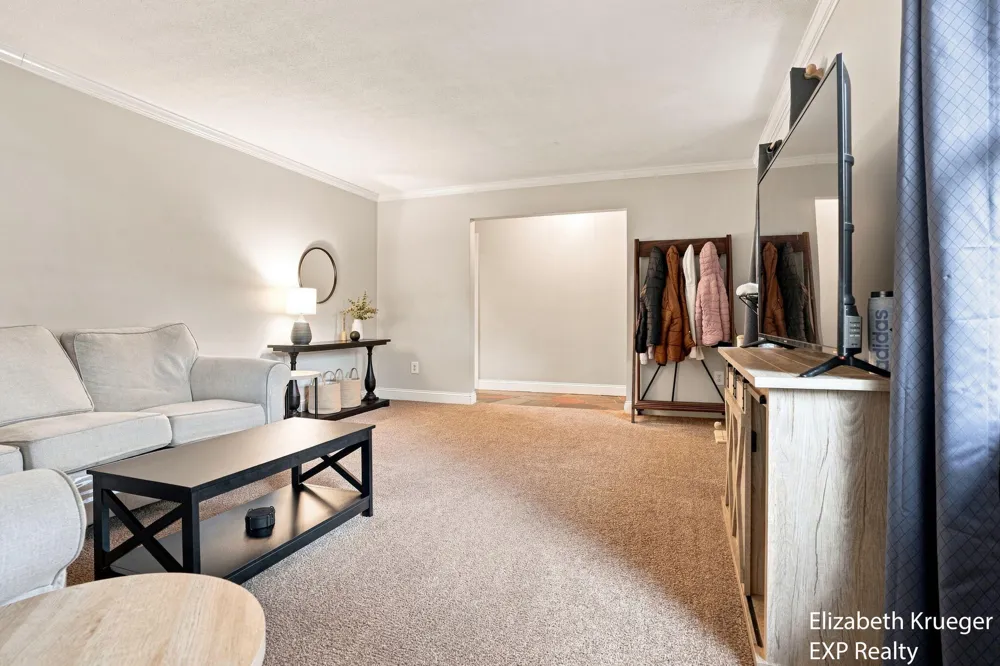 1502 Ridgewood Drive Georgetown Charter Township, MI 49428