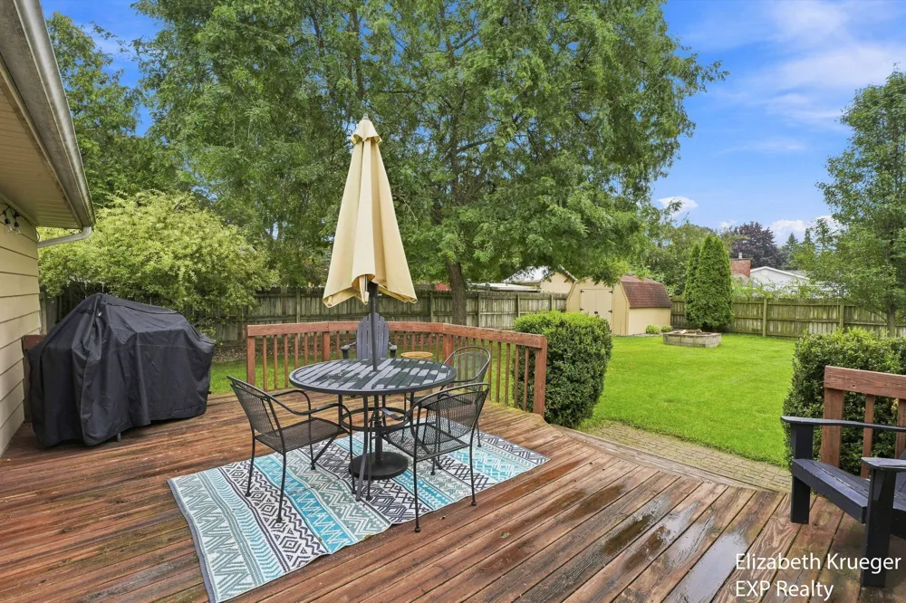 1502 Ridgewood Drive Georgetown Charter Township, MI 49428