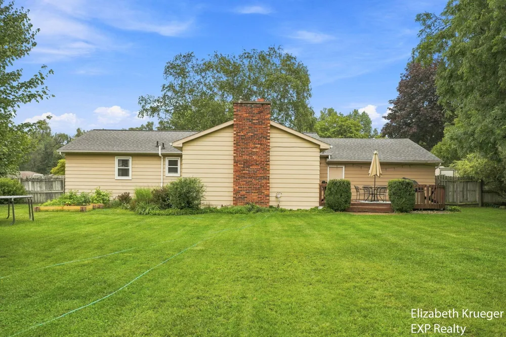 1502 Ridgewood Drive Georgetown Charter Township, MI 49428