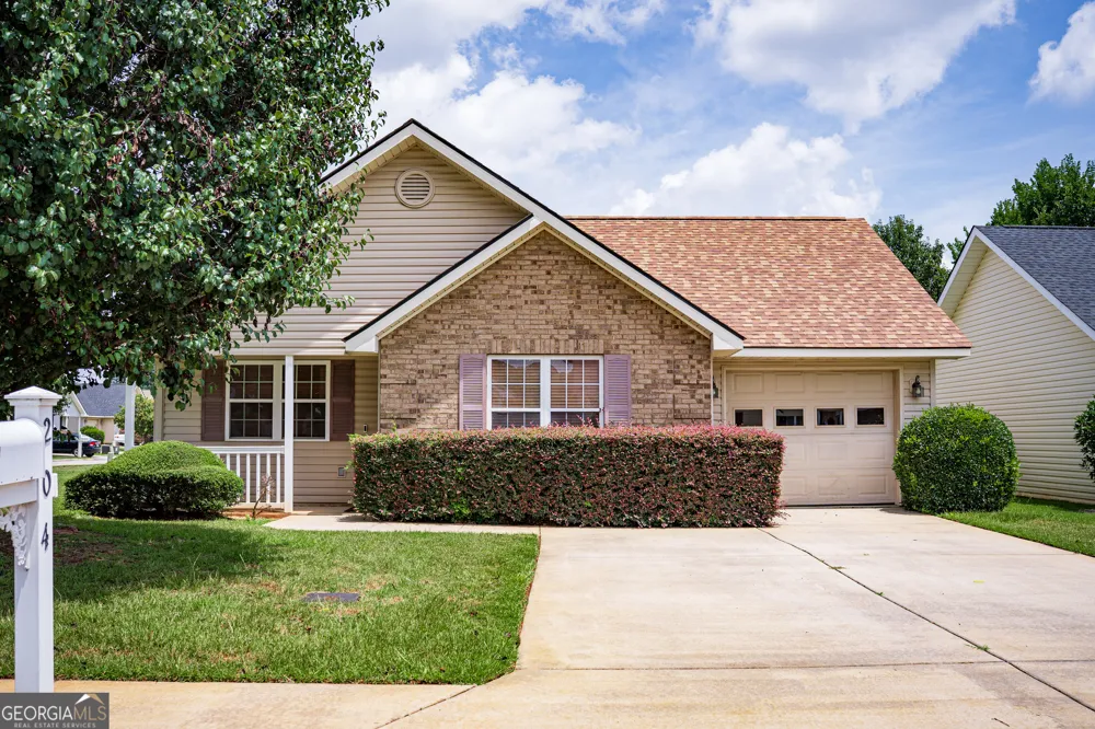 204 Deerfield CIR Warner Robins, GA 31088