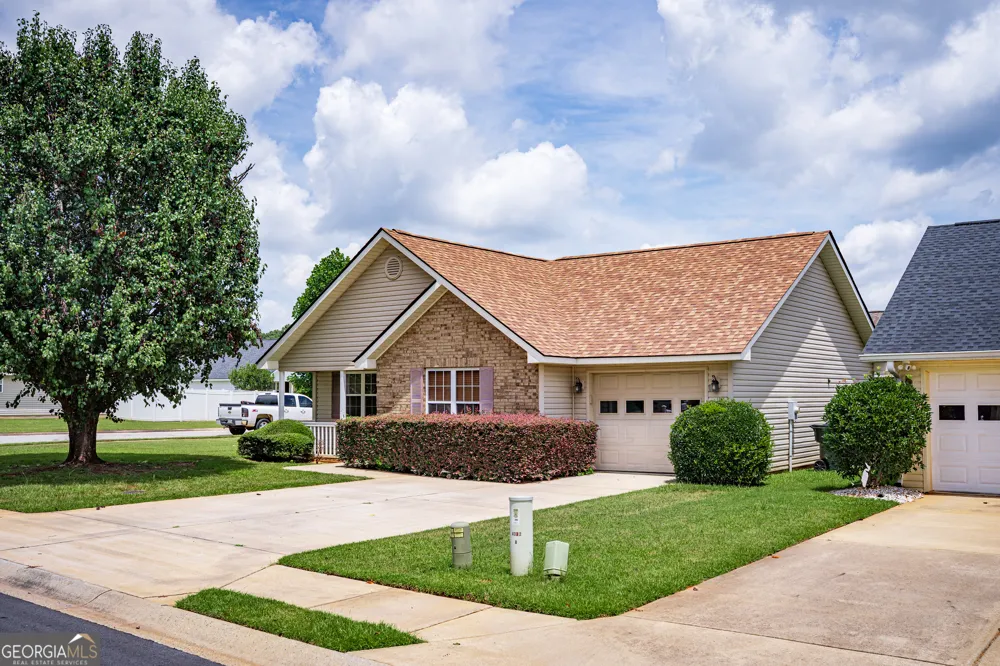 204 Deerfield CIR Warner Robins, GA 31088