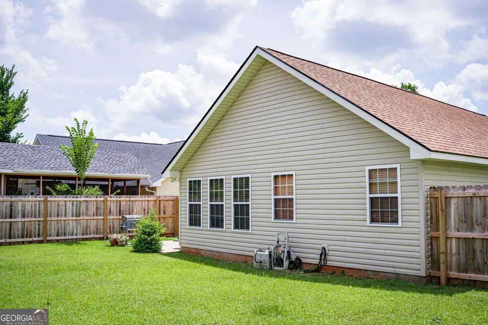 204 Deerfield CIR Warner Robins, GA 31088