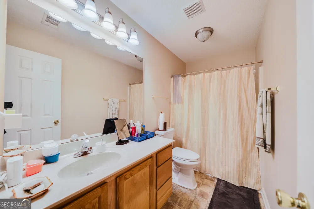 204 Deerfield CIR Warner Robins, GA 31088