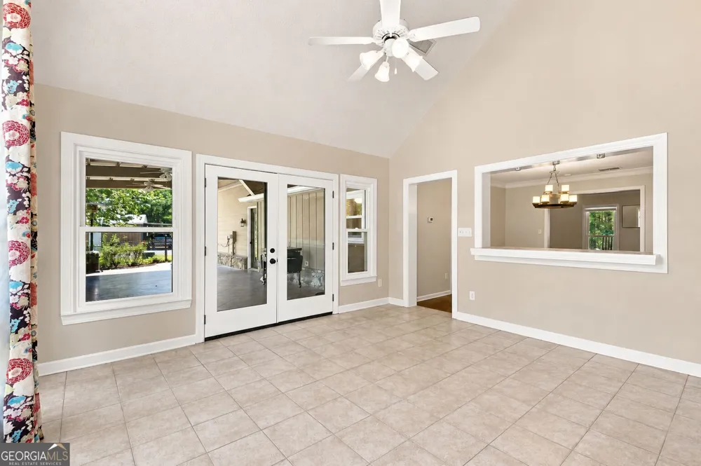 134 Hawkins RD Armuchee, GA 30105