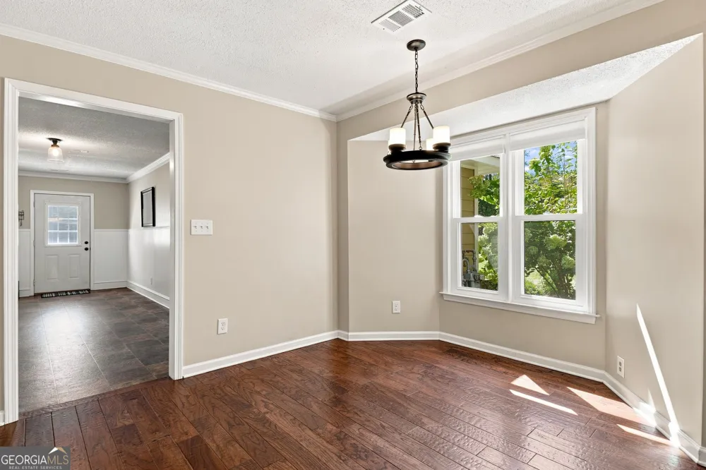 134 Hawkins RD Armuchee, GA 30105