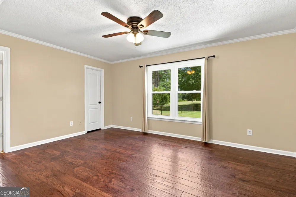 134 Hawkins RD Armuchee, GA 30105