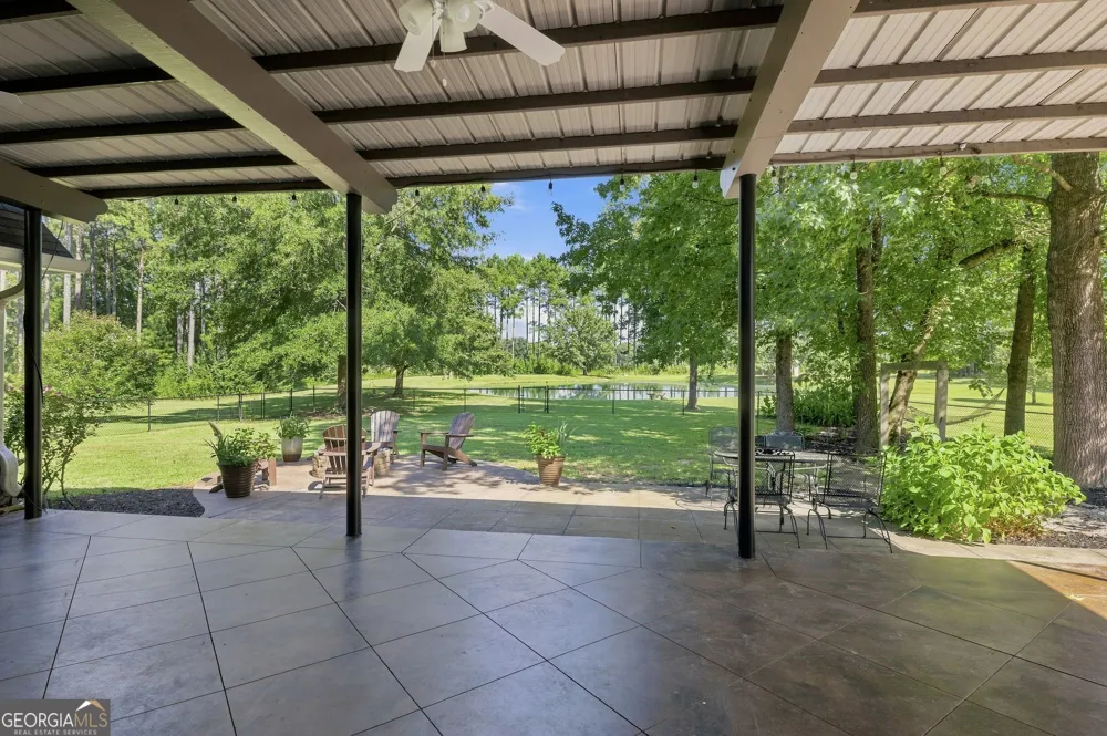 134 Hawkins RD Armuchee, GA 30105