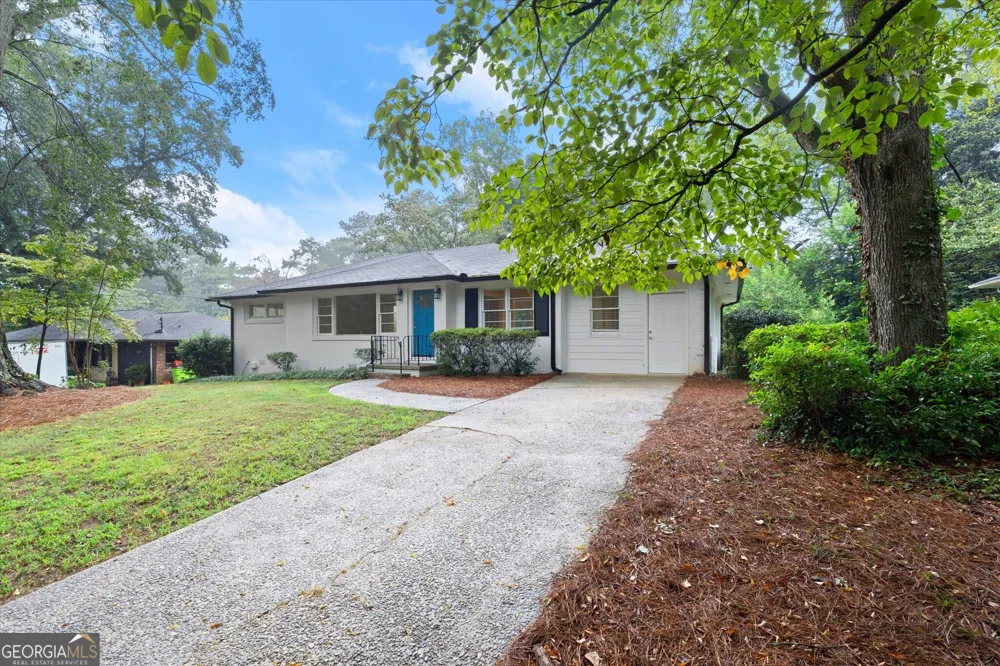 174 Cromwell RD Sandy Springs, GA 30328