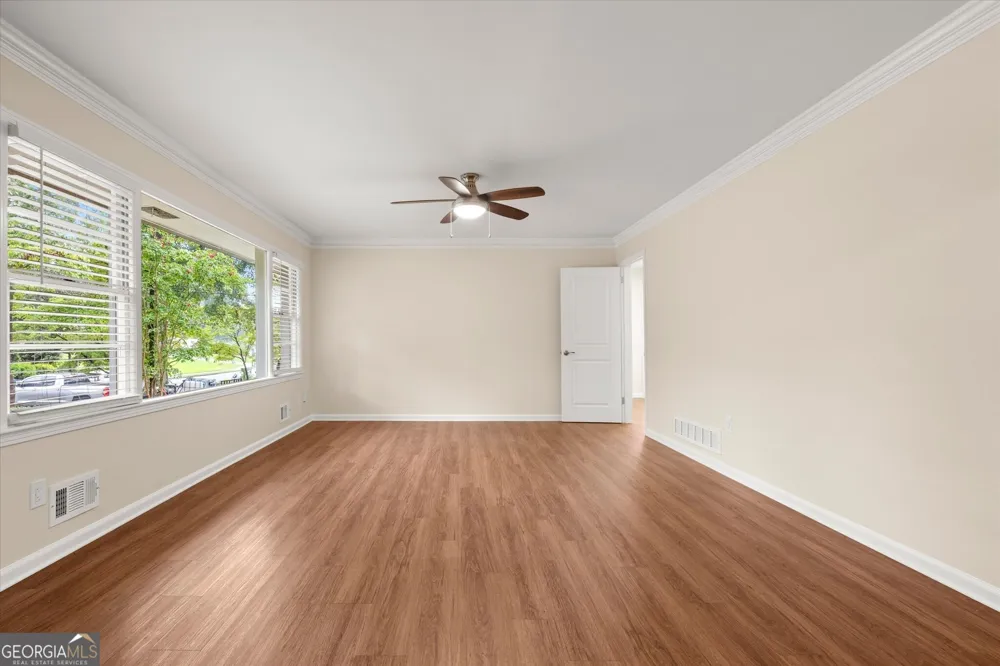174 Cromwell RD Sandy Springs, GA 30328