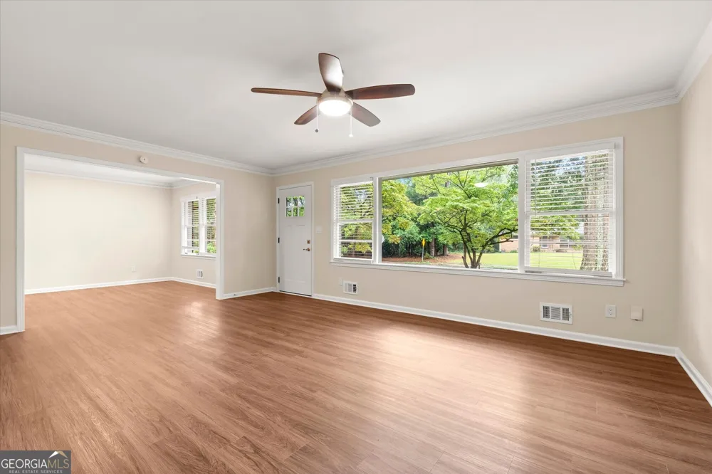 174 Cromwell RD Sandy Springs, GA 30328