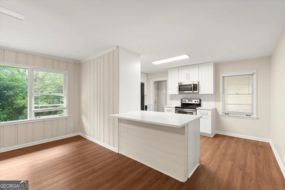 174 Cromwell RD Sandy Springs, GA 30328