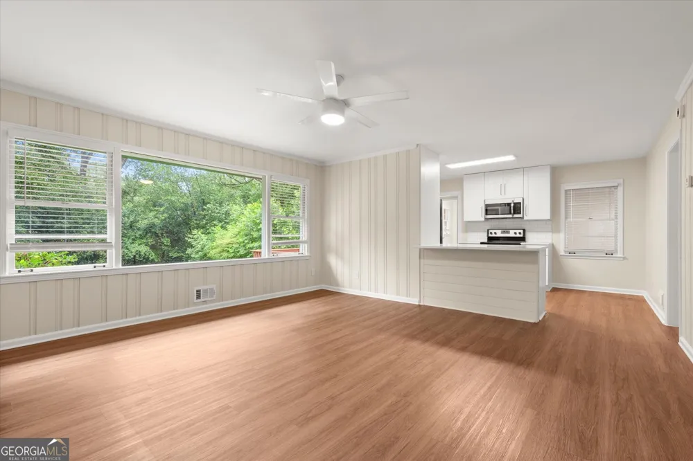 174 Cromwell RD Sandy Springs, GA 30328