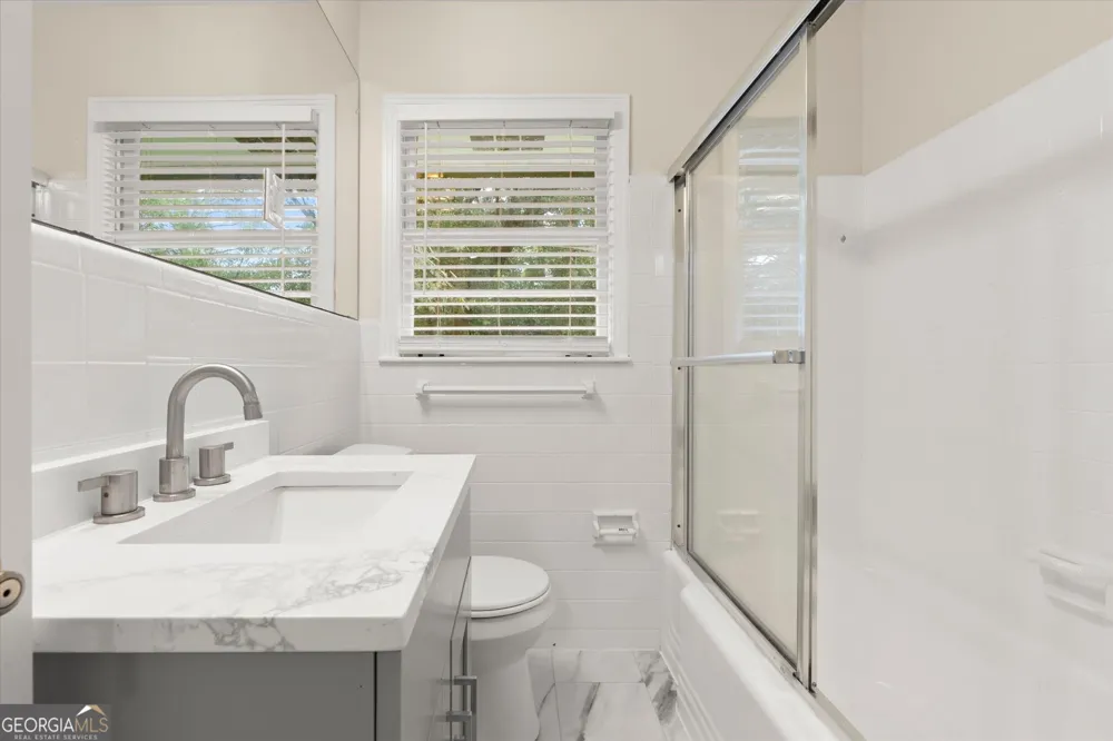 174 Cromwell RD Sandy Springs, GA 30328