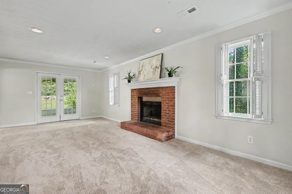 401 Walnut Grove RD Peachtree City, GA 30269