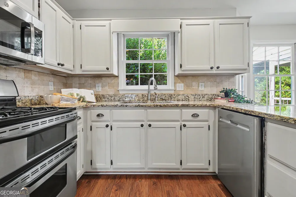 401 Walnut Grove RD Peachtree City, GA 30269
