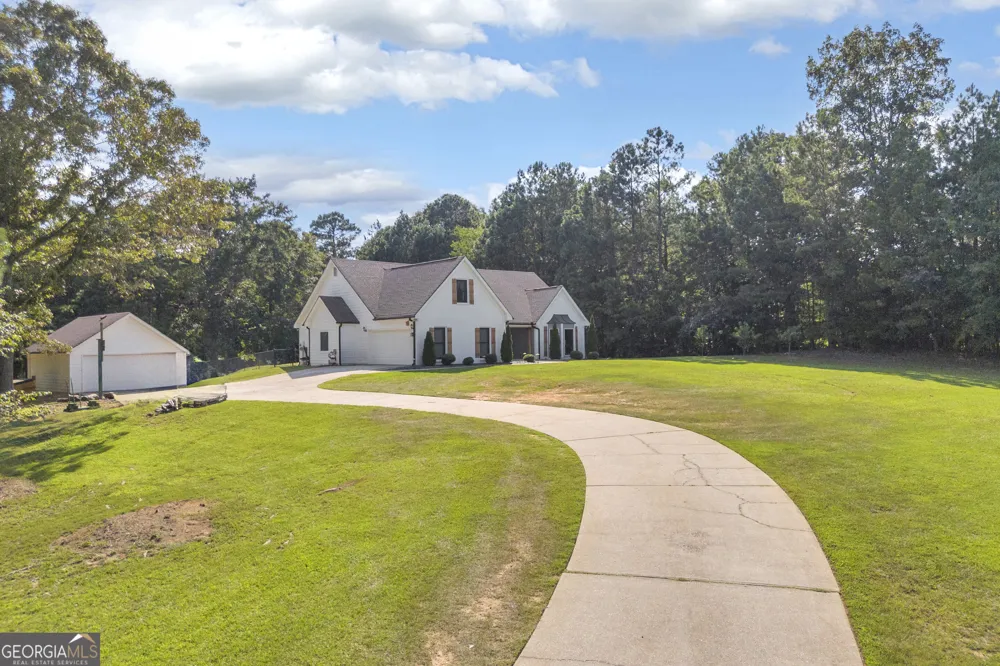 1360 Giles RD Monroe, GA 30655