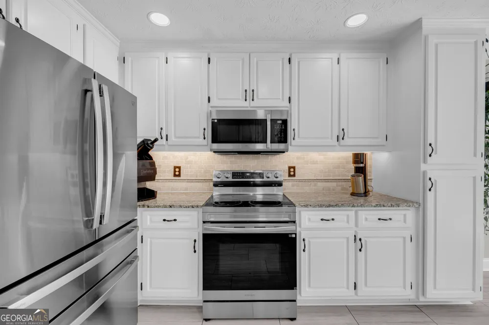 1360 Giles RD Monroe, GA 30655