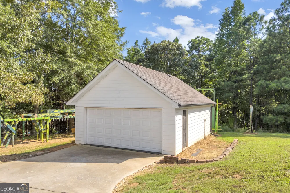 1360 Giles RD Monroe, GA 30655